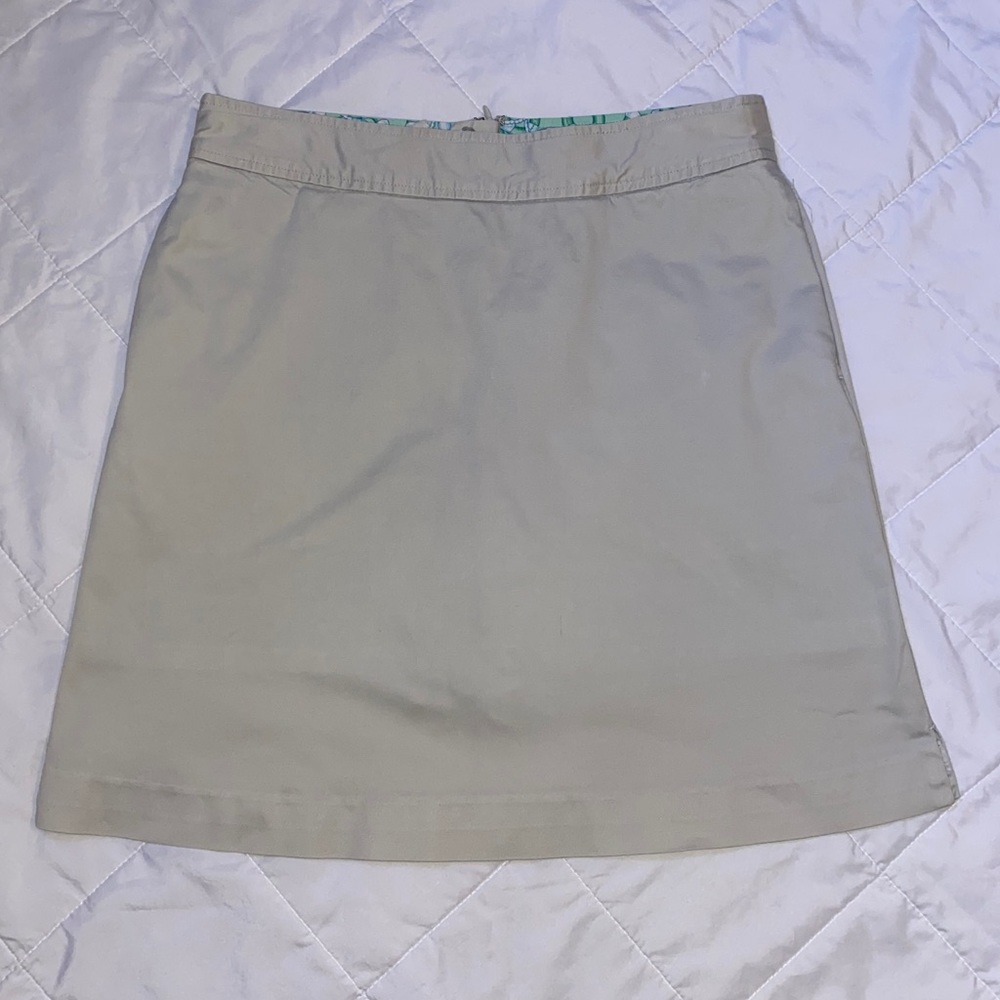 💚💙Vineyard Vines Khaki Skort ⛳️🏌🏻‍♀️